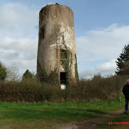 Le Moulin Des Gardes Casa de Férias *