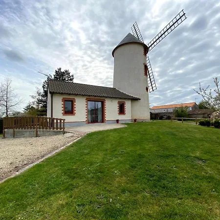 Le Moulin Des Gardes Casa de Férias